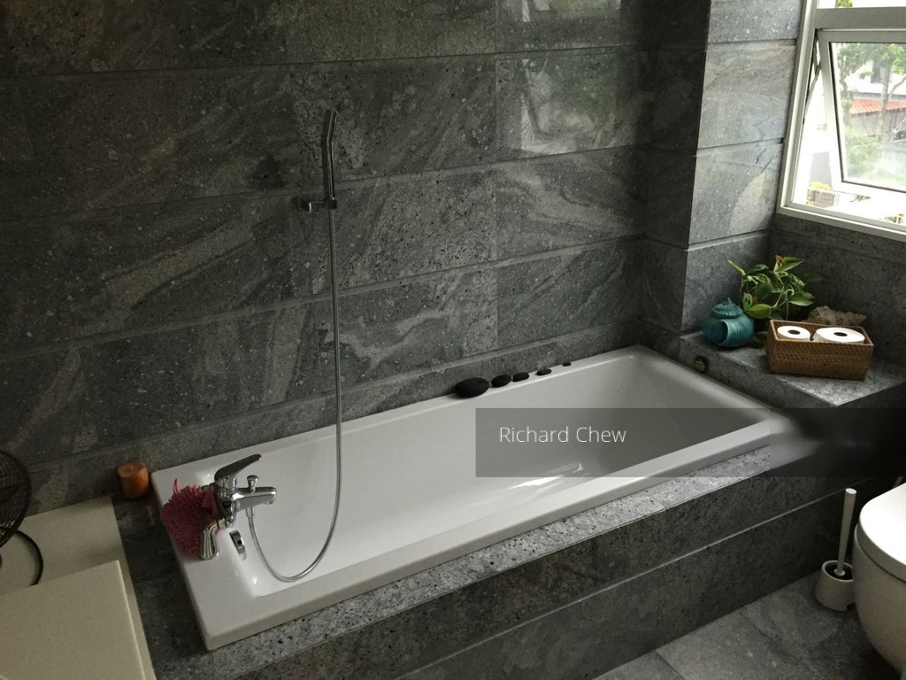 Serangoon Garden Estate (D19), Terrace #136651452